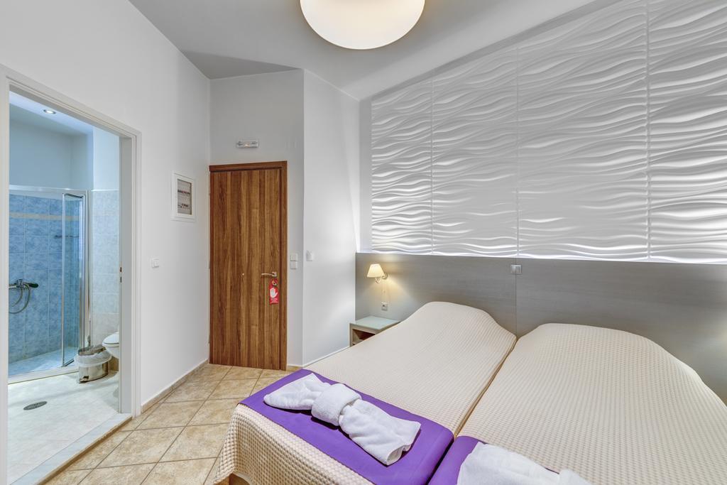 Hotel Ethrion Ermoupoli Esterno foto