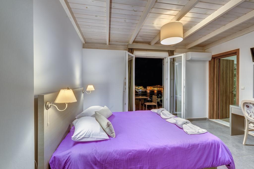Hotel Ethrion Ermoupoli Esterno foto