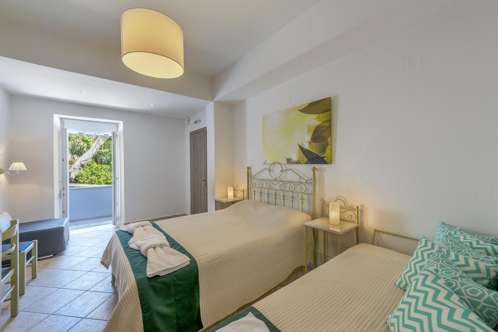 Hotel Ethrion Ermoupoli Esterno foto